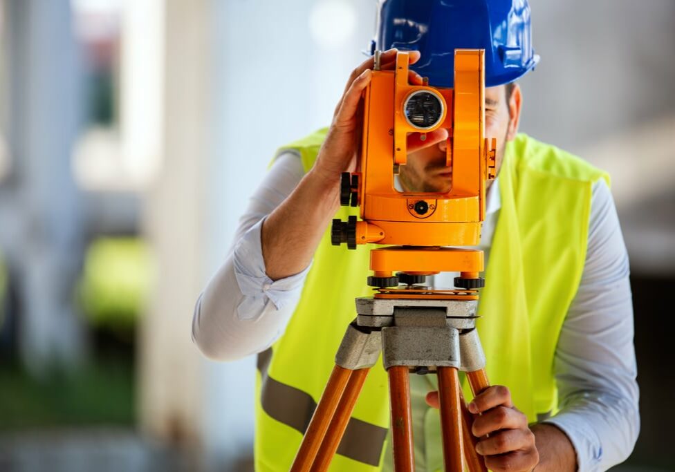 picture-male-construction-engineer-working-building-site